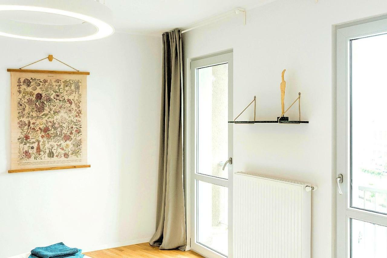Old Town Riverview Apartment بوخارست المظهر الخارجي الصورة